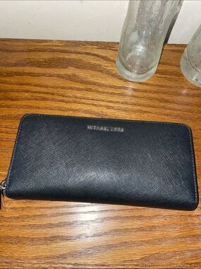 Michael Kors Black Cross Grain Zip-Around Wallet